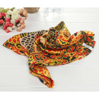 SKT九龙图真丝斜纹绸大方巾(金黄)