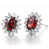 易燃火山 925纯银天然石榴石耳钉