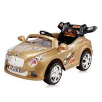 小虎子宾利电动车香槟