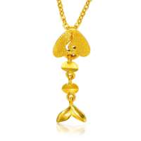 周生生 黄金(足金)闪沙猫恋鱼鱼骨吊坠 07578P (2.71克)
