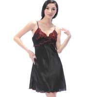 俞兆林性感V领低胸蕾丝吊带裙黑色(均码)YZLNVJJF0009