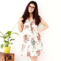 VANCL凡客诚品 浪漫田园风印花吊带裙 白底印花 S