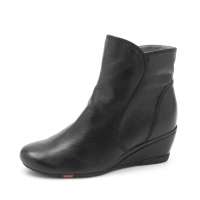 Bata 拔佳冬黑色绵羊皮女靴(超软)ARG50R 35
