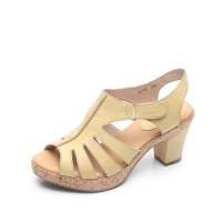 Bata 拔佳2012年夏季新款黄绿打蜡牛皮女凉鞋ASY02D 36