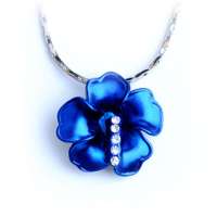 艾瑞卡  花朵蓝色妖姬 红玫瑰经典项链 锁骨链 送女友的浪漫礼物 蓝色