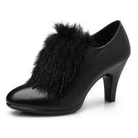 红蜻蜓韩版时尚休闲真皮女单鞋秋兔毛高跟尖头鞋WTB26621 黑色 37码