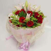 春舞枝 鲜花 幸福爱恋 16枝卡罗拉红玫瑰