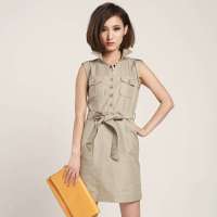 伊甸基因收腰翻领显瘦无袖打底连衣裙EC120084卡其色M