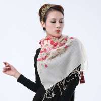 恒源祥100%精纺纯羊毛印花女士长围巾玫瑰情缘米色(礼盒装)