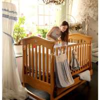 莫奈的花园高级婴儿床英国原木色