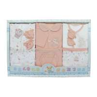 宝艺新款婴儿高档服饰用品礼盒三色可选1561粉色/均码