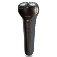 飞利浦电动剃须刀HQ917/15