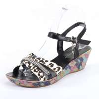 ST&SAT星期六黑白豹纹毛/黑色高光羊皮时尚女装凉鞋SS12SH4Q2319黑色35