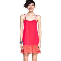 七格格 女装OTHERMIX女装蕾丝边吊带连衣裙12B10109（蕾丝西瓜红/M）