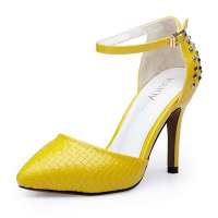 Josiny卓诗尼欧美性感尖头铆钉装饰高跟鞋细跟单鞋女132235630黄色38
