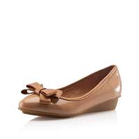 Josiny卓诗尼淑女款漆皮蝴蝶结平底鞋舒适坡跟女单鞋123252010杏色37