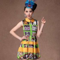 格莱美奢华翻领印花连衣裙130112