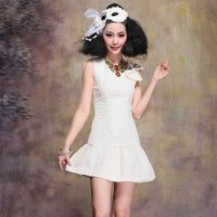 格莱美时尚圆领波点显瘦连衣裙130305