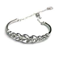 禾场尚腾 奥地利水晶 银色浪漫爱心手镯 心形手链