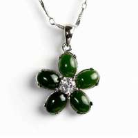 老山玉器 和田玉碧玉吊坠富贵花开 玉质纯净无暇 色泽碧绿