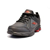 八匹马跑步鞋320471