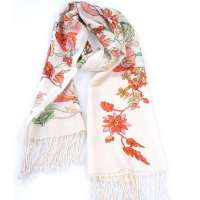 GLOVIN 知品风格 纯羊毛甜美花朵披肩 白色