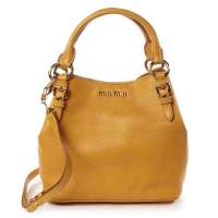 MIU MIU 女士 单肩包 可拆肩带羊皮桶形包RN0886 黄色