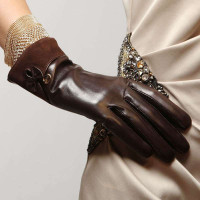 ELMA 艾玛 蝴蝶结背饰 反绒口 女士真皮手套 EL011PN 棕色 M