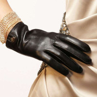 ELMA 艾玛 女士搭扣真皮手套 触屏手套 EL033PN1 黑色 L