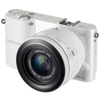 三星微单相机NX1100(白)+20-50mm镜头+8G卡