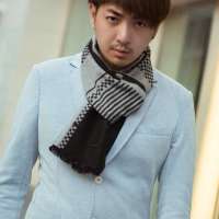 THANTRUE真享 英伦格子真丝围巾 秋冬季桑蚕丝方巾 男士百搭保暖围脖 W087 黑色/灰色