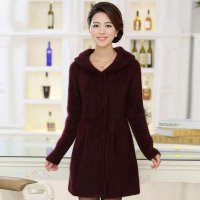 诗米利琪 女装 长袖貂绒衫纯色高端连帽貂绒大衣D9823