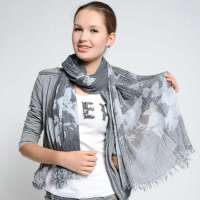 爱丽榭 Alyzee 爱丽榭秋冬新款女士超大保暖围巾蝴蝶印花褶皱长围巾披肩 B5032 灰蓝 均码