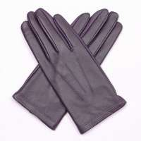 爱丽榭 Alyzee 冬季时尚女士羊皮短款分指开车防滑保暖真皮手套 A1009 紫色