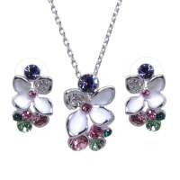 禾场尚腾 奥地利进口水晶 那些花儿 套装 项链毛衣链 耳坠