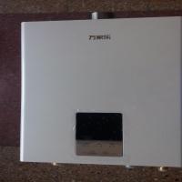 万家乐燃气热水器JSQ24-12HA2