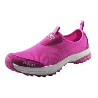 无界 玫红女款超轻网面徒步鞋 U322015RD04