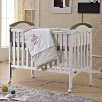 爱斯博儿欧式婴儿床6032环保油漆实木进口松木多功能BB床童床 白色+土豪金 120*65