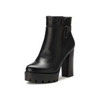 名典秋冬新款粗高跟防水台短靴M53917001