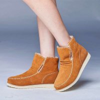 宝人(Boree) 女款土黄手工纳线加绒牛皮短靴91356500142
