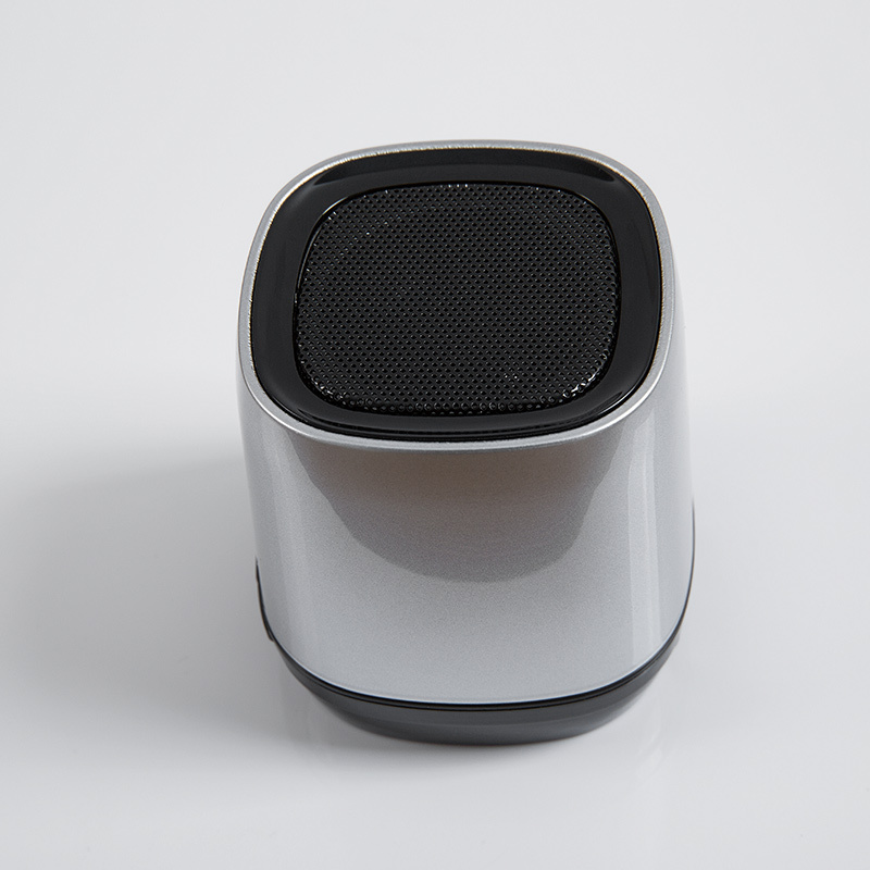 [vivo赠品-单拍不发]HYUNDAI蓝牙便携式音箱i80