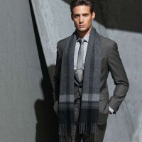 羊绒毛混纺围巾 灰格 男士围巾