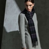 羊毛围巾 雪青方格/深紫
