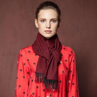 女士羊毛围巾 红