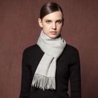 羊毛女士围巾 浅灰