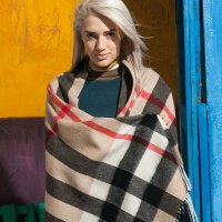 绒毛混纺水纹围巾 驼格 女士披肩围巾两用