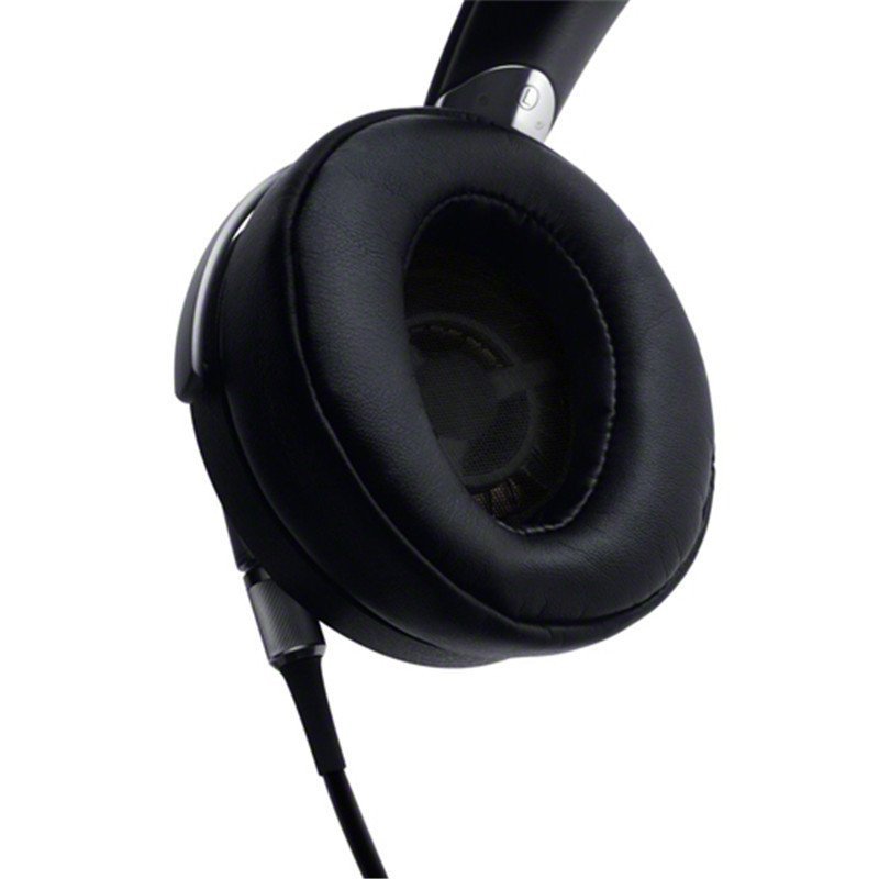 索尼(SONY) MDR-Z7 头戴式高解析度耳机 70mm驱动单元 镀银OFC线 日本原装进口
