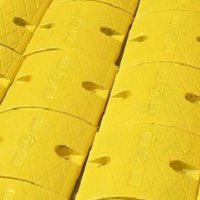 福正交通安全设施优质橡胶减速带