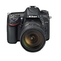 尼康数码单反相机D7100套机(18-200mm f/3.5-5.6G镜头)+16G卡+包+清洁套装+UV镜