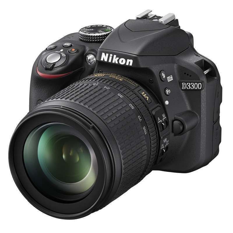尼康数码单反相机 D3300 (18-105 VR)黑+包+16G卡